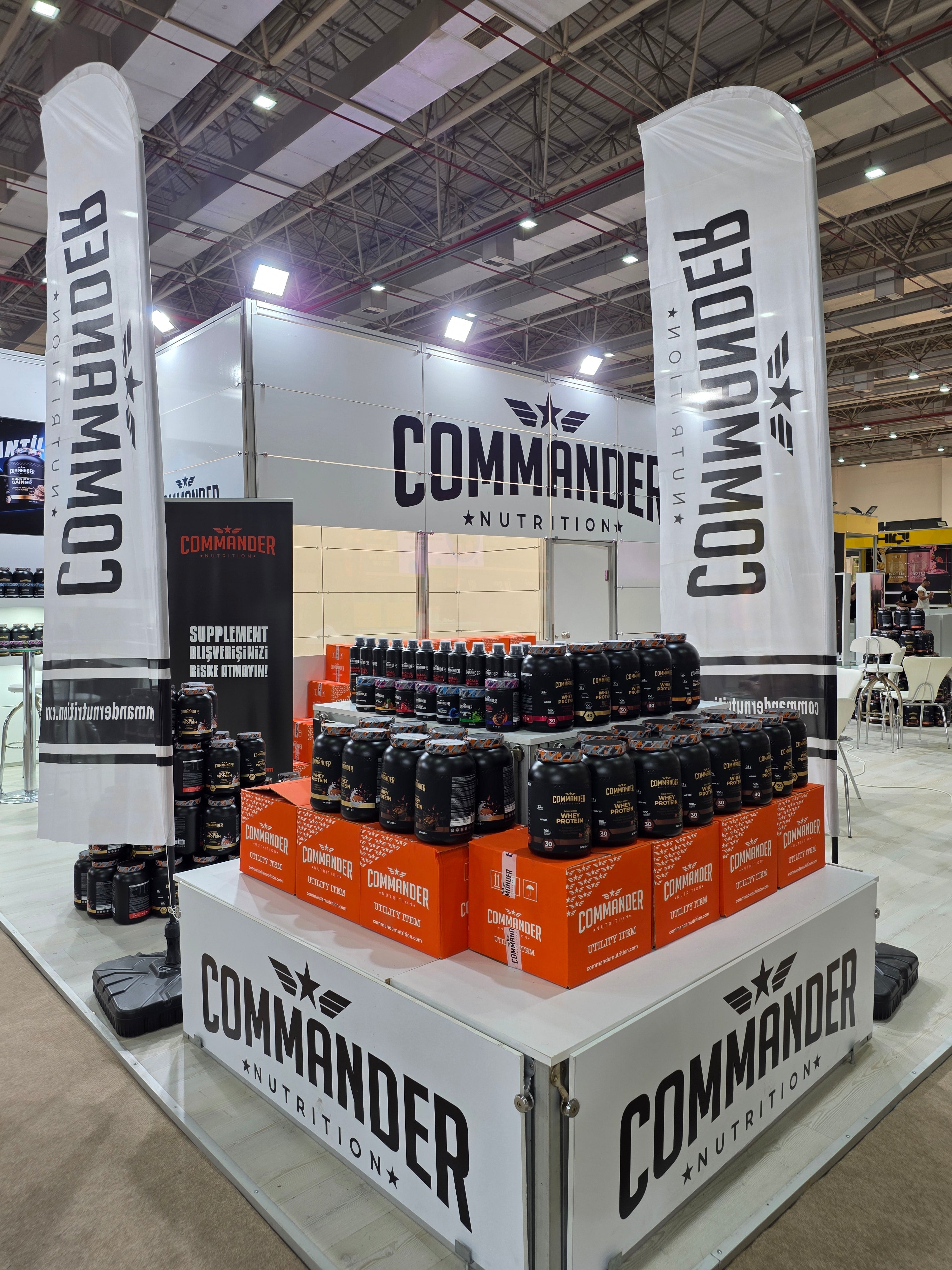 Commander Nutrition Expo Sport fuarlarında, kurmuş olduğumuz standar ile kullanıcılarımız WPC80 Whey Protein, Creatine, Gainer gibi ürünlerimizi deneyimleyebiliyor.